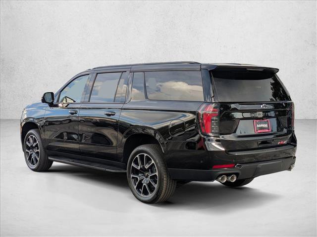 New 2026 Chevrolet Suburban RST image 8