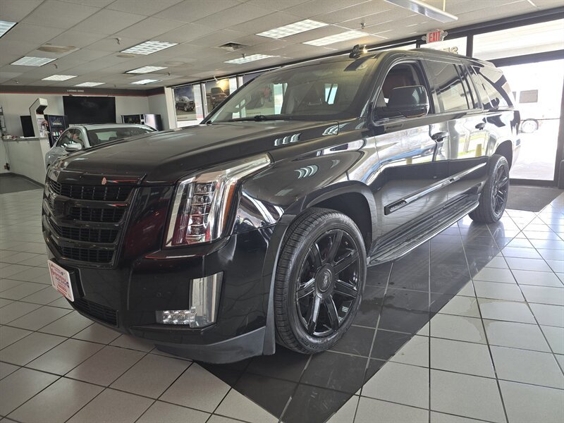 Used 2016 Cadillac Escalade ESV Luxury
