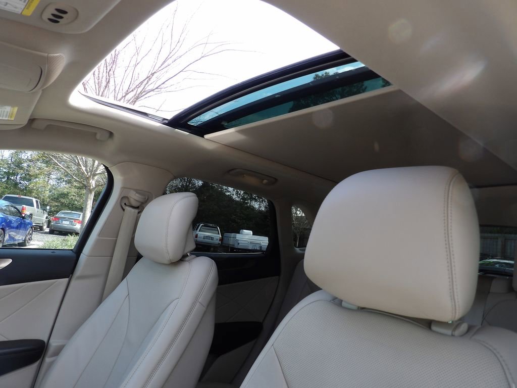 Used 2019 Lincoln MKC Reserve image 15