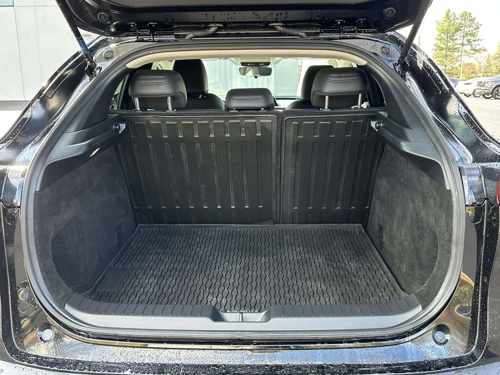 Used 2025 MAZDA CX-30 AWD 2.5 S w/ Select Sport Pkg image 8