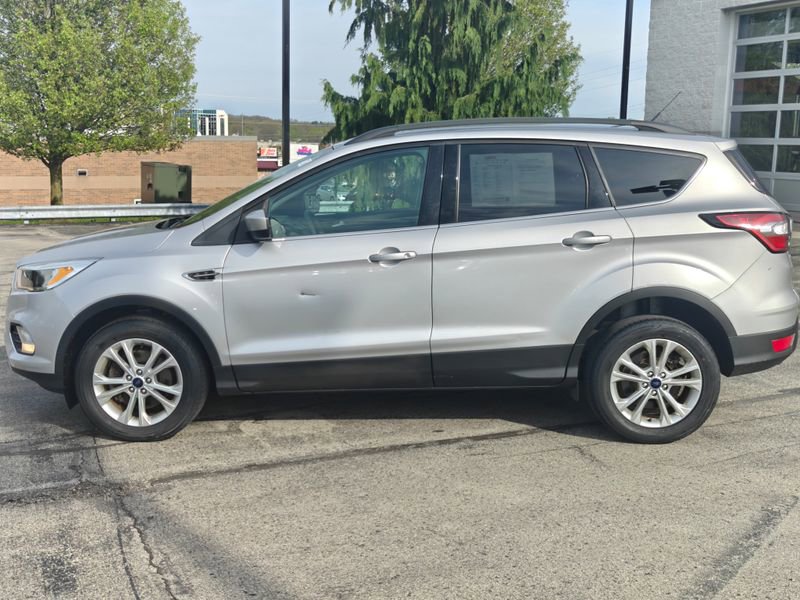 Used 2018 Ford Escape SE AWD/4WD image 9
