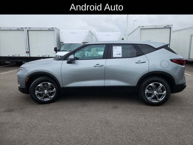 Used 2024 Chevrolet Blazer LT FWD image 4