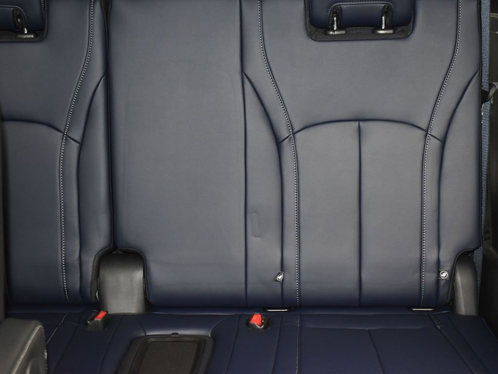 New 2026 INFINITI QX60 Sport w/ Dark Cargo Package image 21