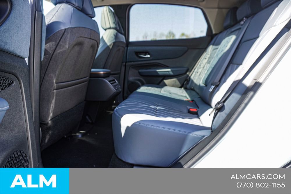 Used 2023 Nissan Ariya image 21