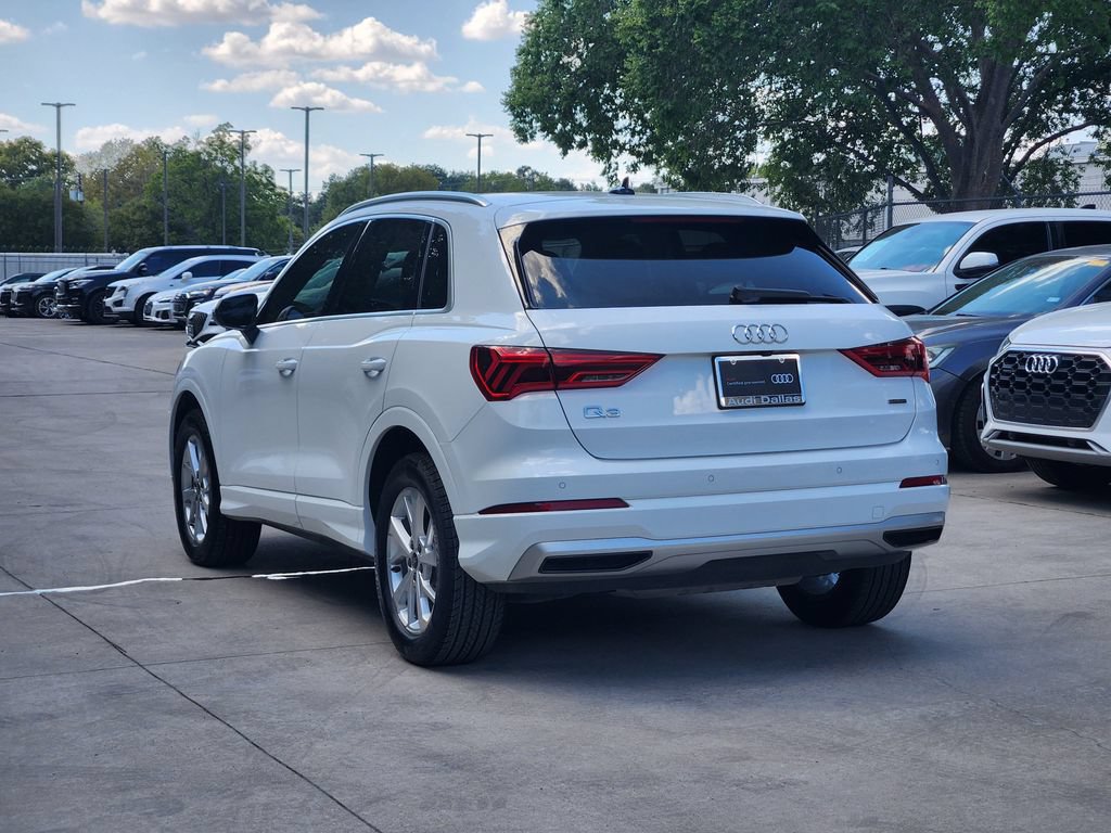 Certified 2024 Audi Q3 2.0T Premium w/ Convenience Package AWD/4WD image 7