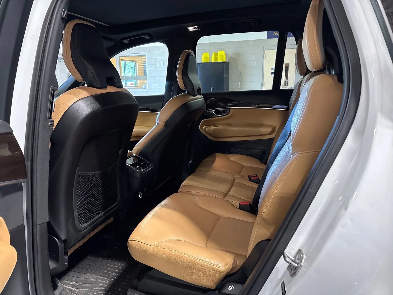 Used 2019 Volvo XC90 T6 Momentum w/ Protection Package Premier AWD/4WD image 5