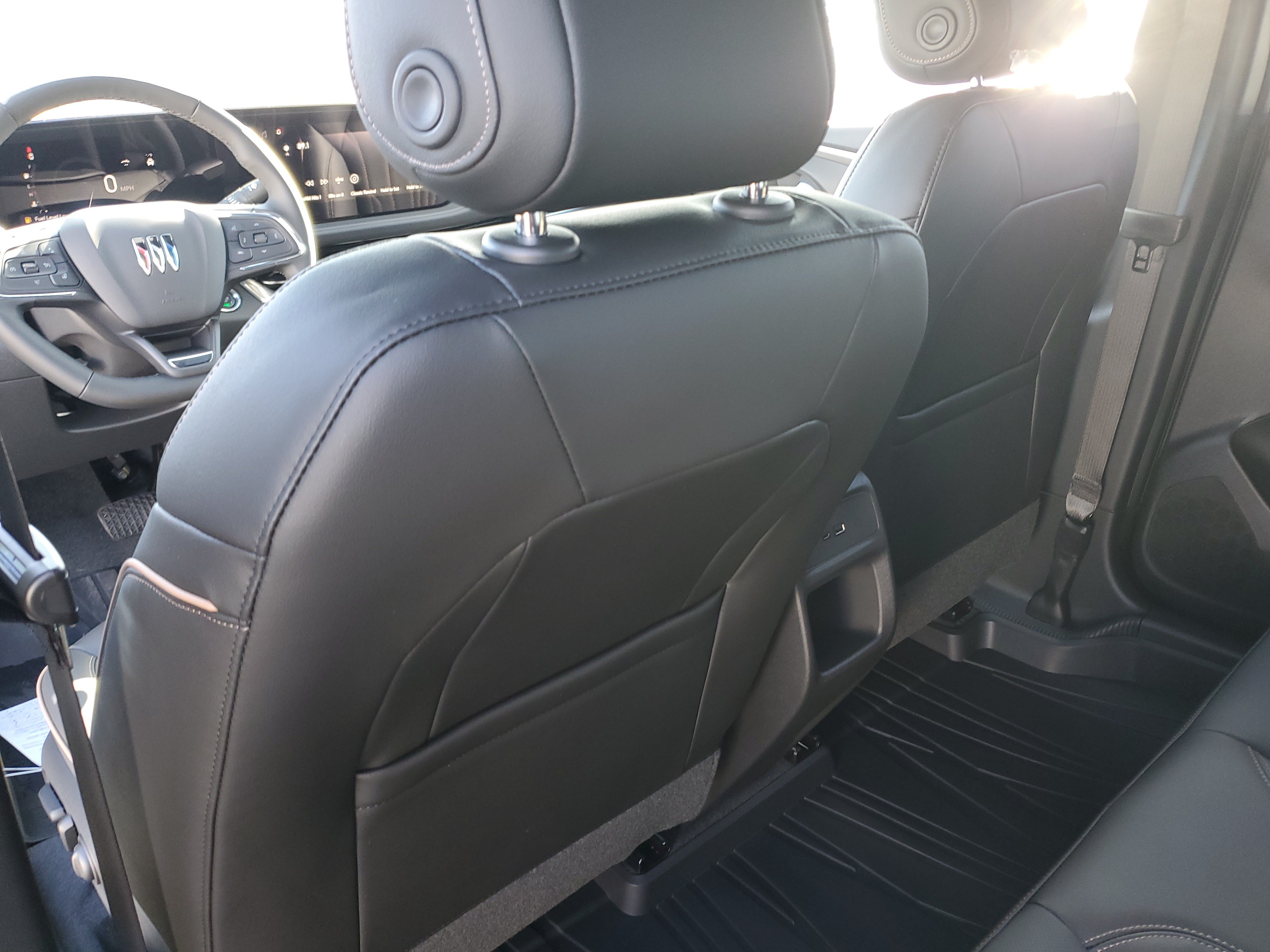 New 2026 Buick Envista Sport Touring w/ Convenience I Package FWD image 33