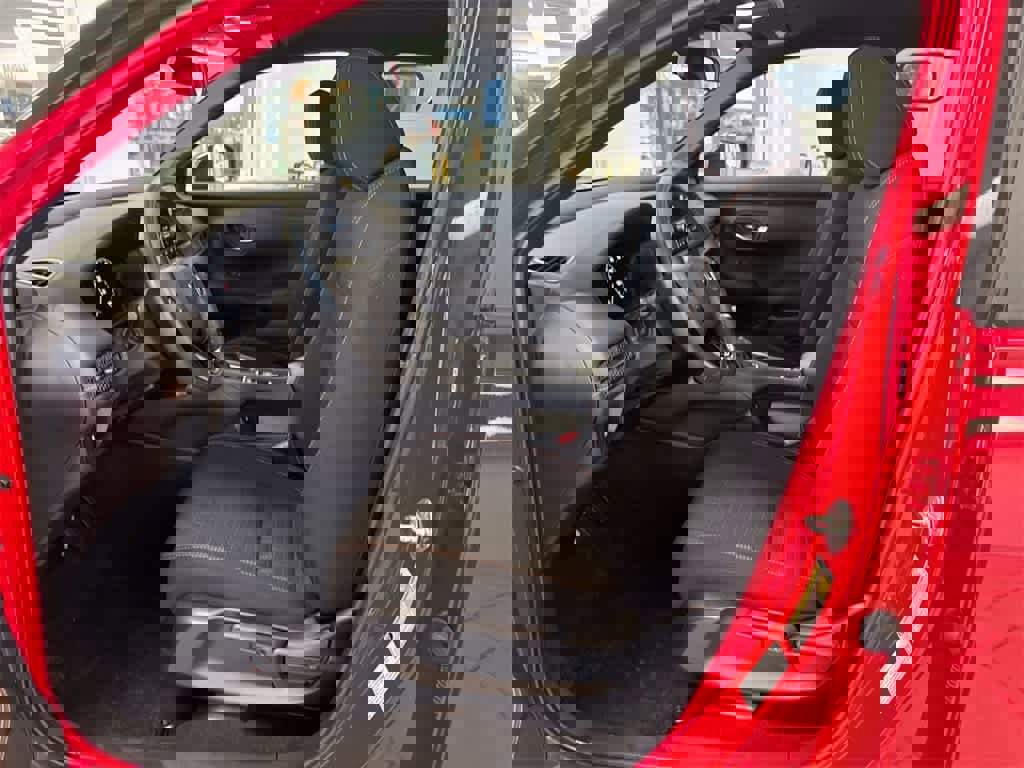 Certified 2024 Honda HR-V Sport image 17