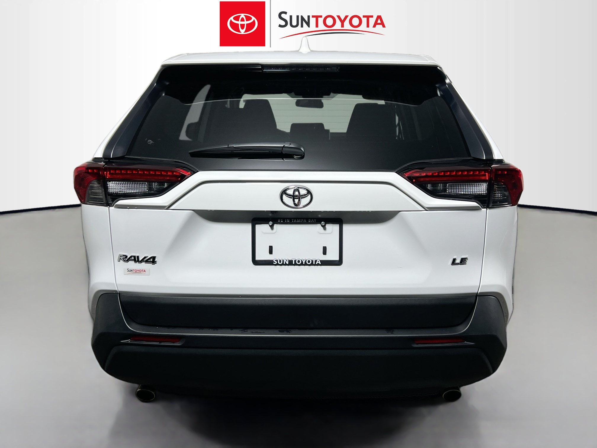 Used 2025 Toyota RAV4 LE FWD image 5