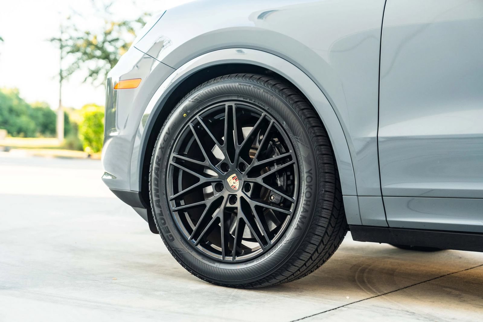 Used 2024 Porsche Cayenne S AWD/4WD image 10