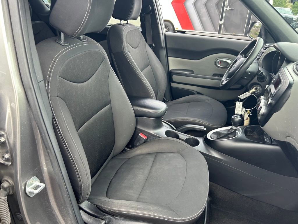 Used 2015 Kia Soul image 21