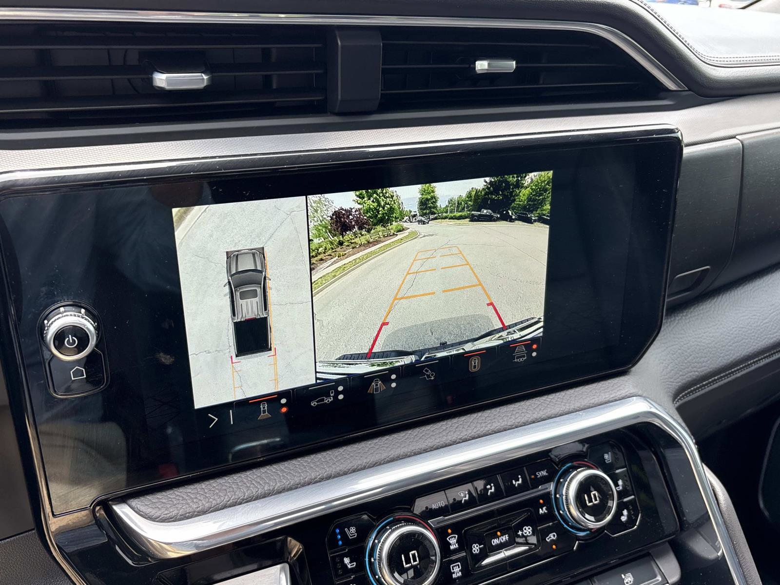 Certified 2024 GMC Sierra 1500 Denali AWD/4WD image 23