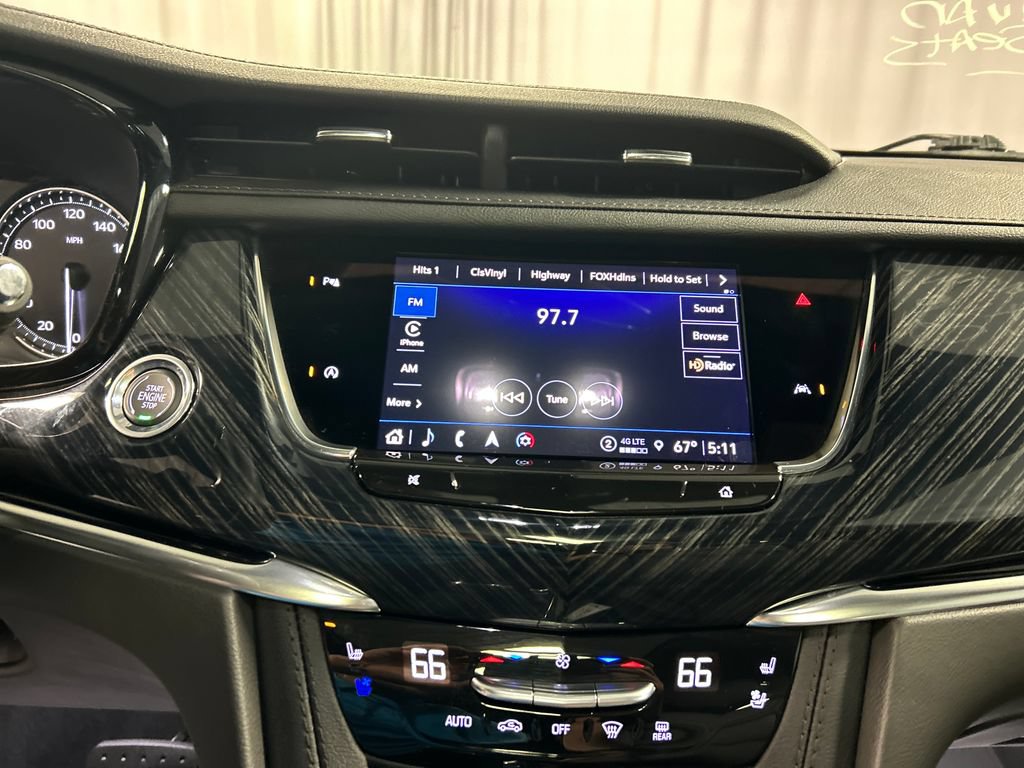 Used 2024 Cadillac XT6 Premium Luxury AWD/4WD image 17