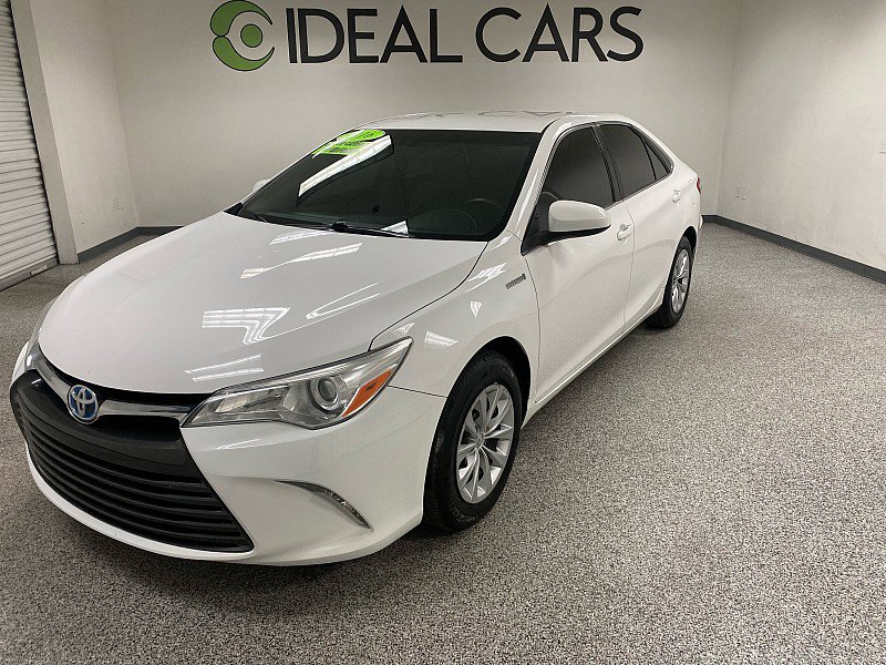 Used 2016 Toyota Camry LE