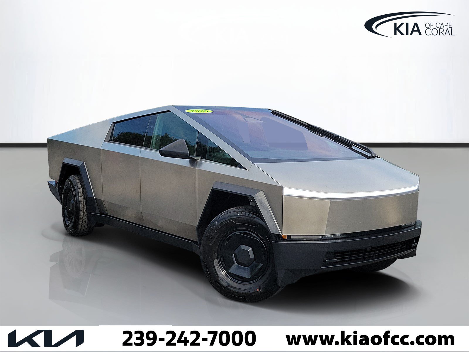 Used 2026 Tesla Cybertruck AWD Crew Cab image 1