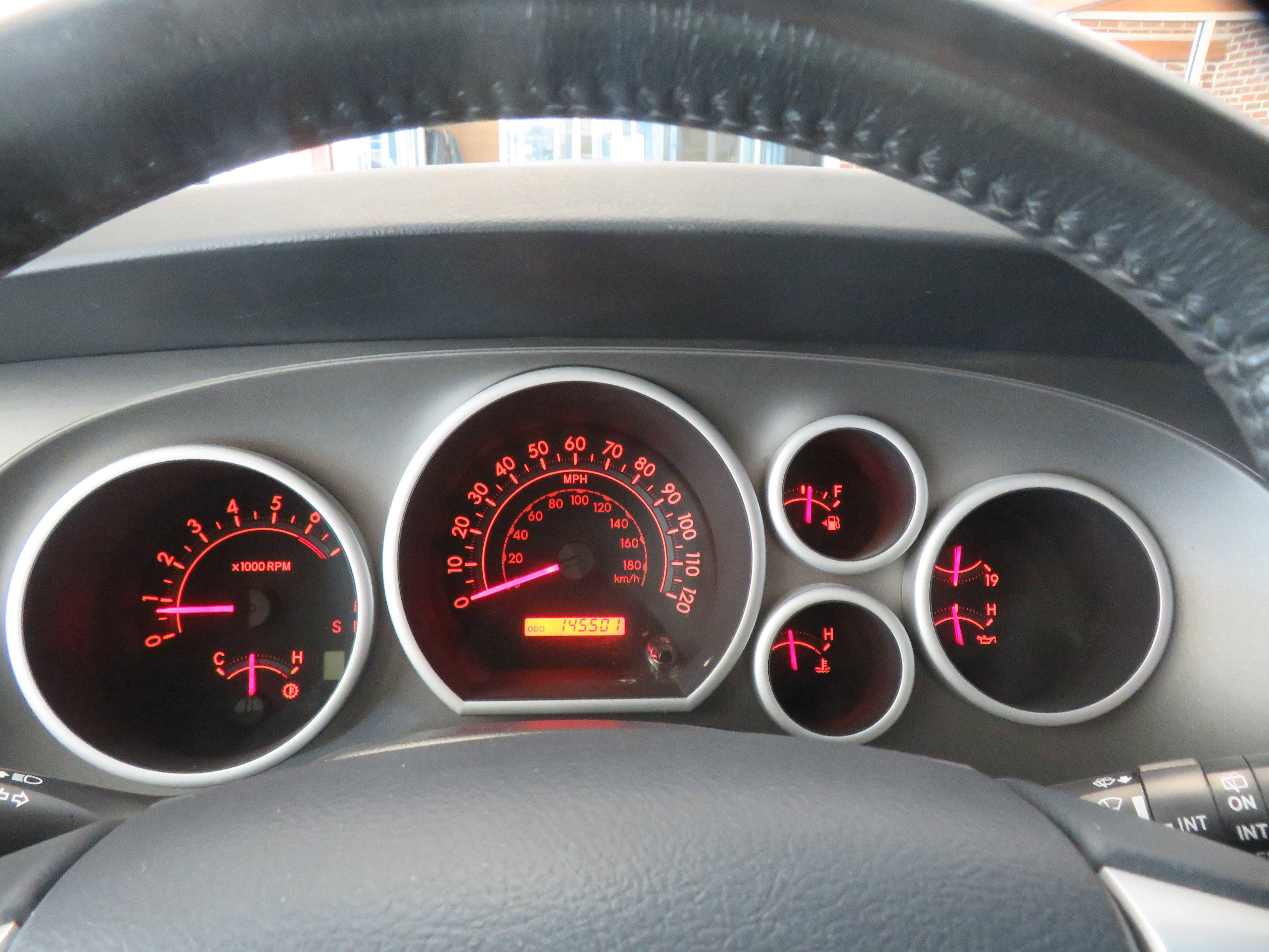 Used 2015 Toyota Sequoia SR5 w/ Premium Package image 32