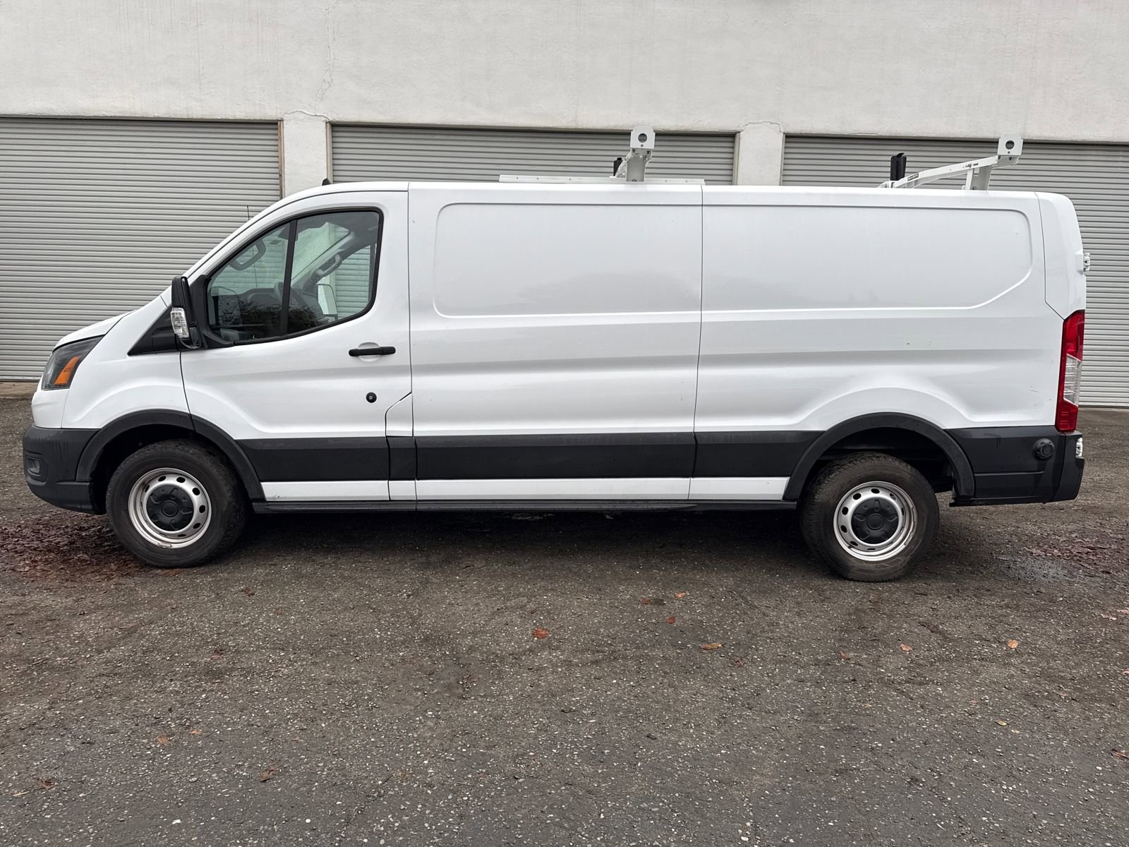 Used 2020 Ford Transit 250 Low Roof image 2