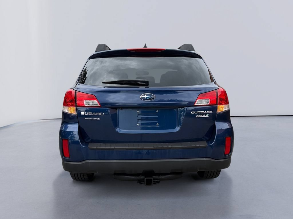 Used 2011 Subaru Outback 2.5i Limited AWD/4WD image 4