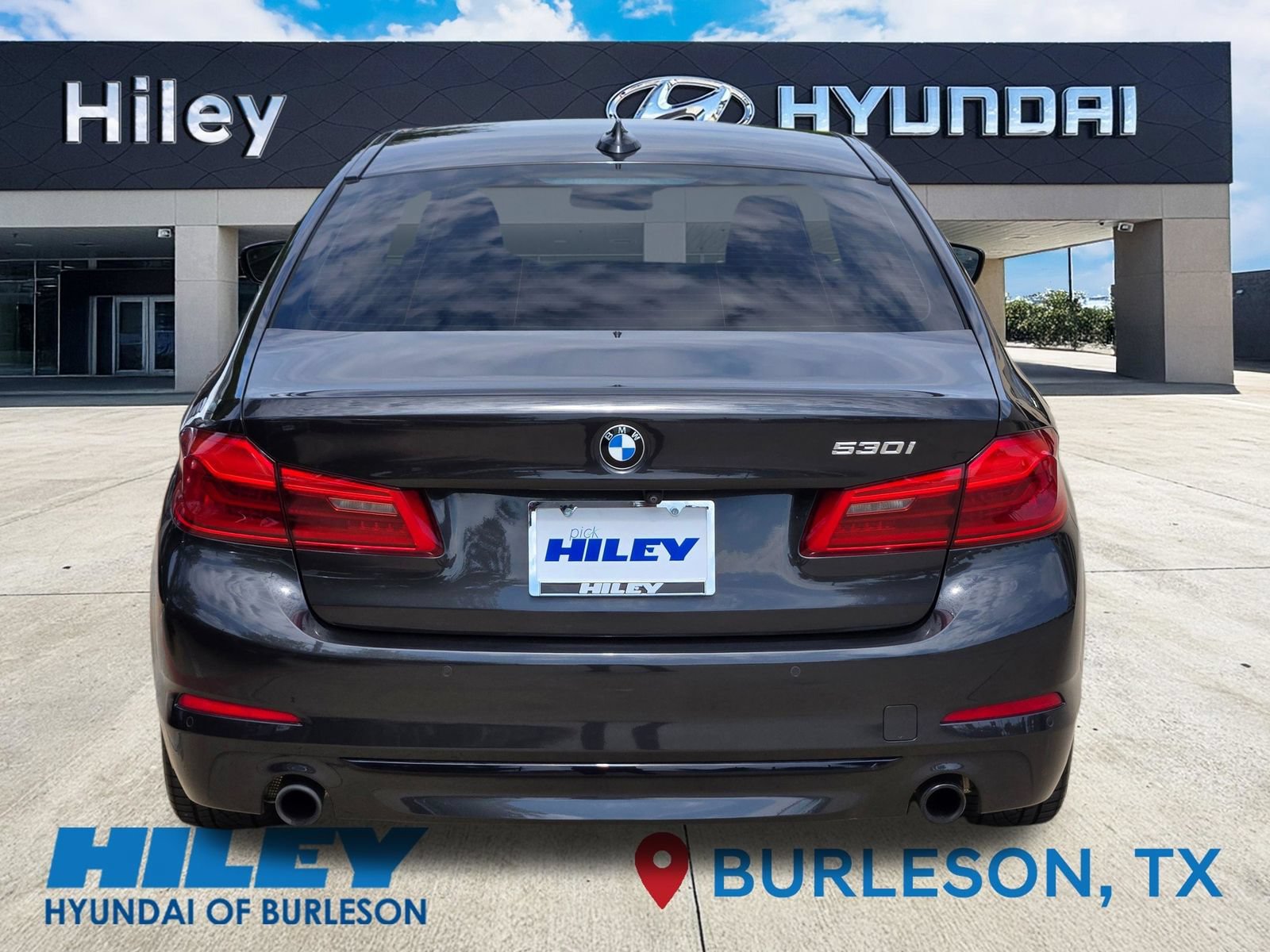 Used 2020 BMW 530i w/ Premium Package RWD image 5