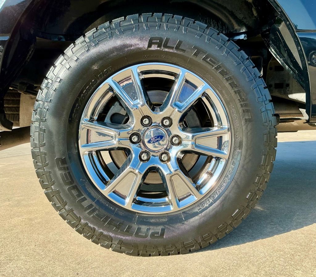 Used 2017 Ford F150 XLT w/ Equipment Group 302A Luxury RWD image 22