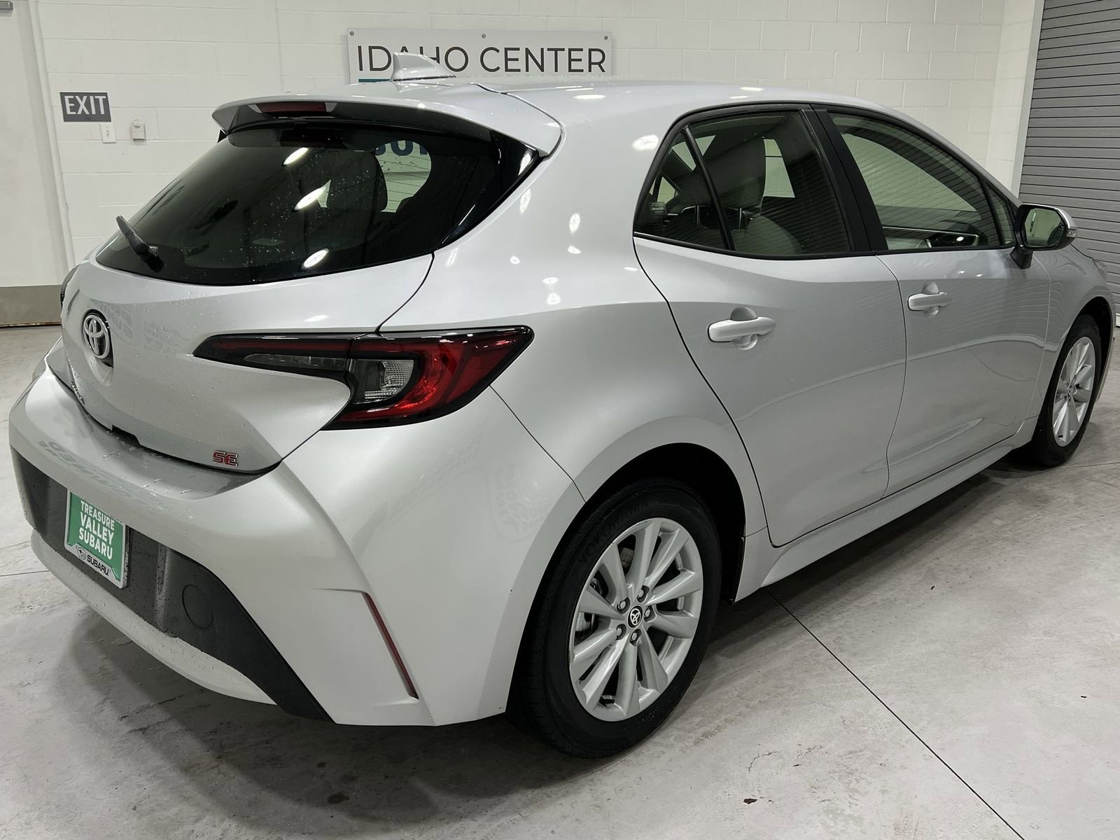 Used 2024 Toyota Corolla SE image 8