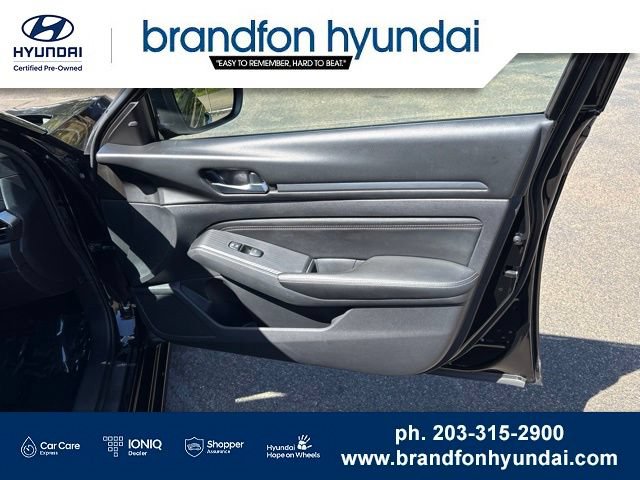 Used 2019 Nissan Altima 2.5 SV FWD image 8