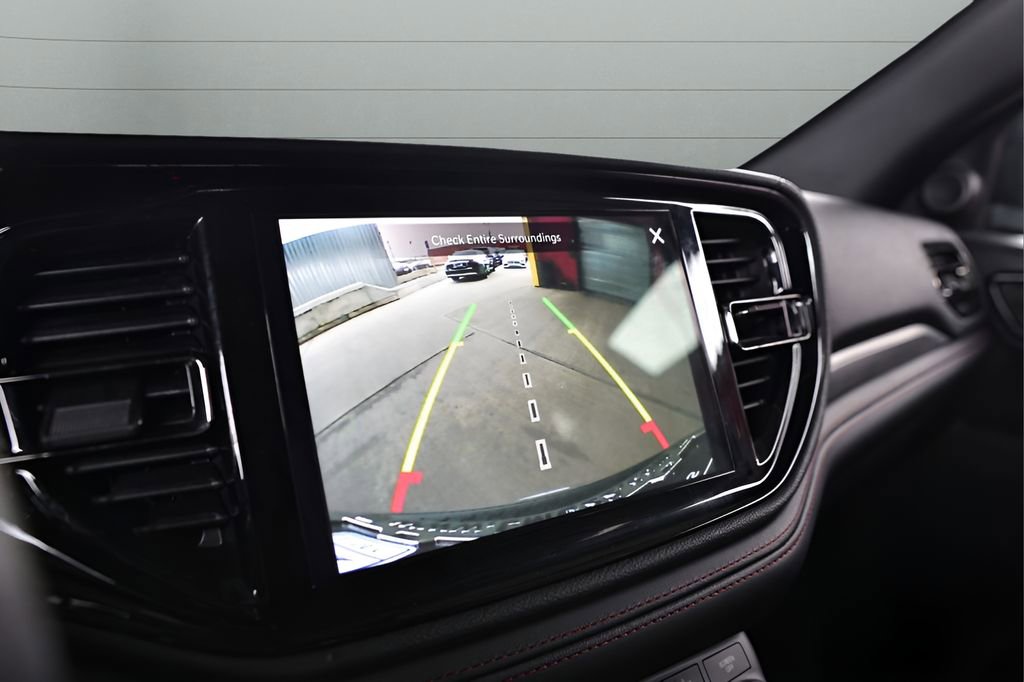 Used 2024 Dodge Durango GT image 28