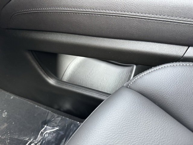 New 2025 Cadillac XT6 Luxury image 20