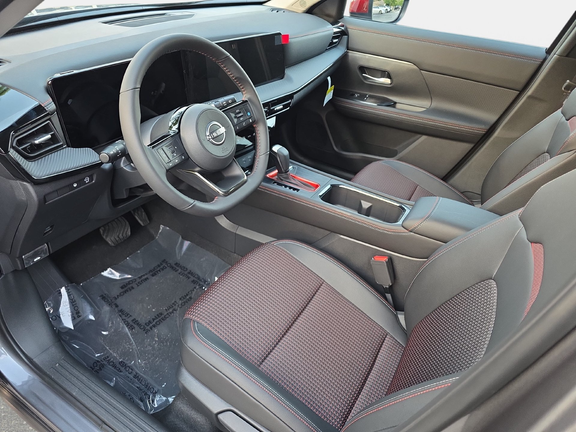 New 2026 Nissan Kicks SR FWD image 15