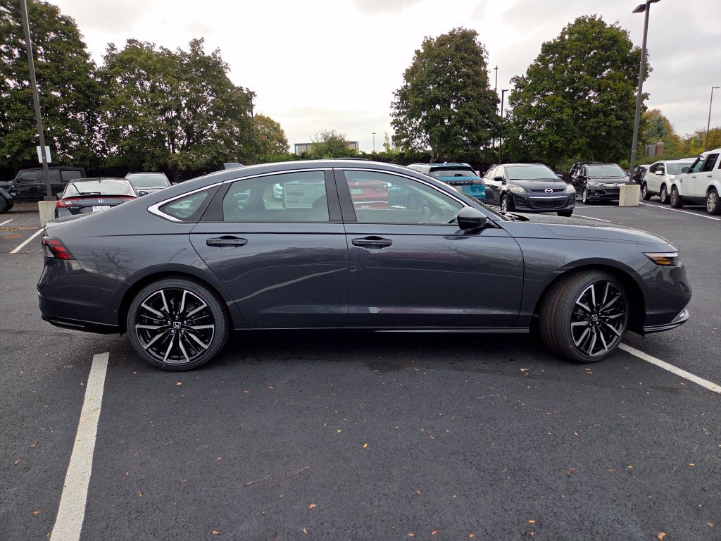 New 2026 Honda Accord Touring image 28