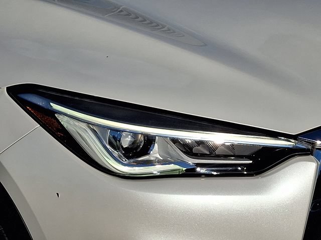 Used 2019 INFINITI QX50 Essential w/ Premium Heat Package AWD/4WD image 9