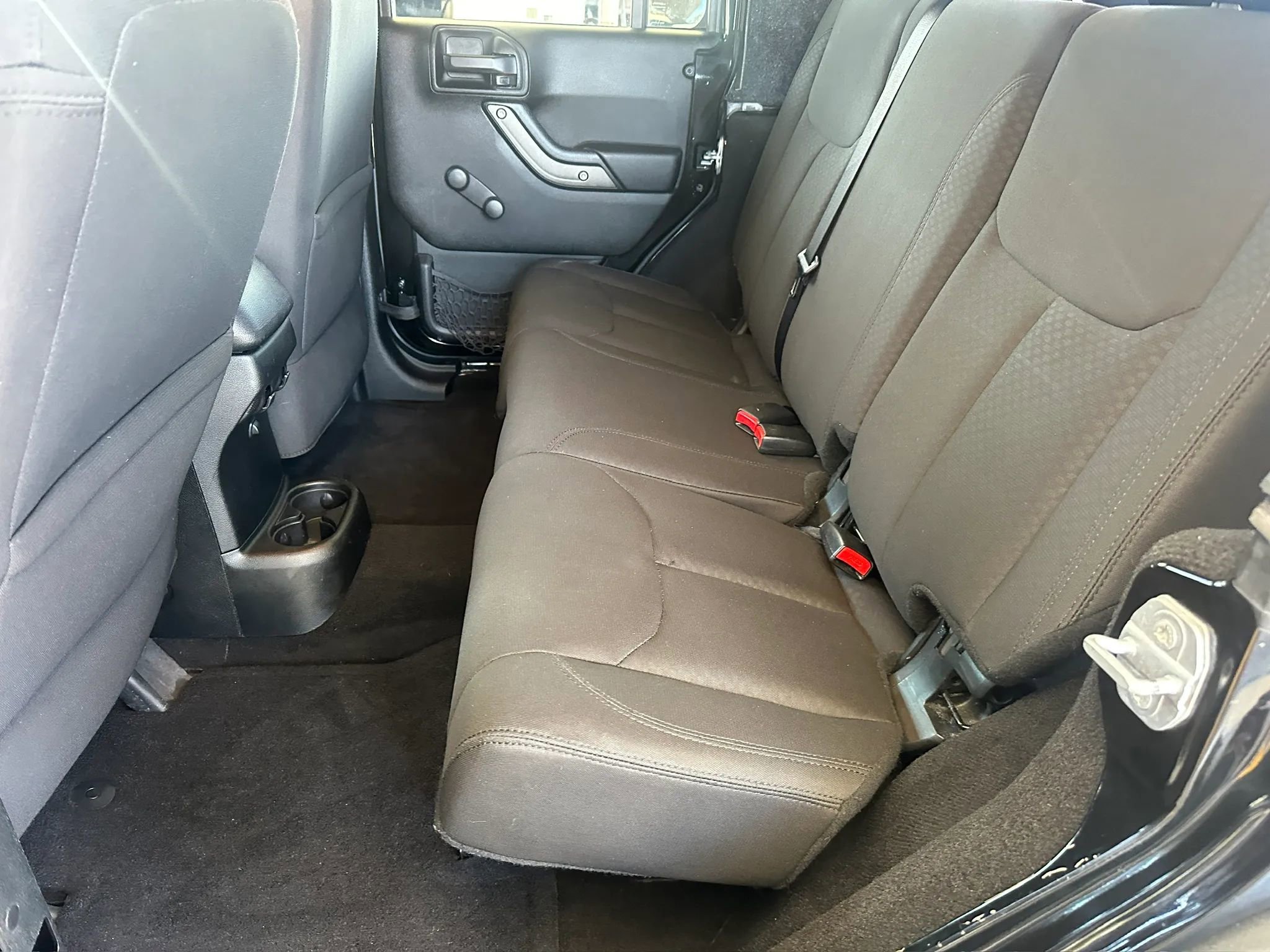 Used 2016 Jeep Wrangler Unlimited Sport w/ Connectivity Group image 11