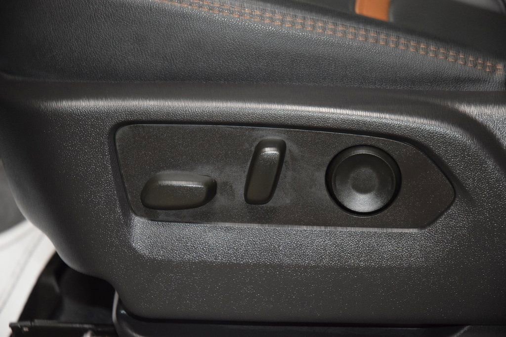 Used 2024 GMC Sierra 2500 AT4 w/ AT4 Premium Plus Package image 40