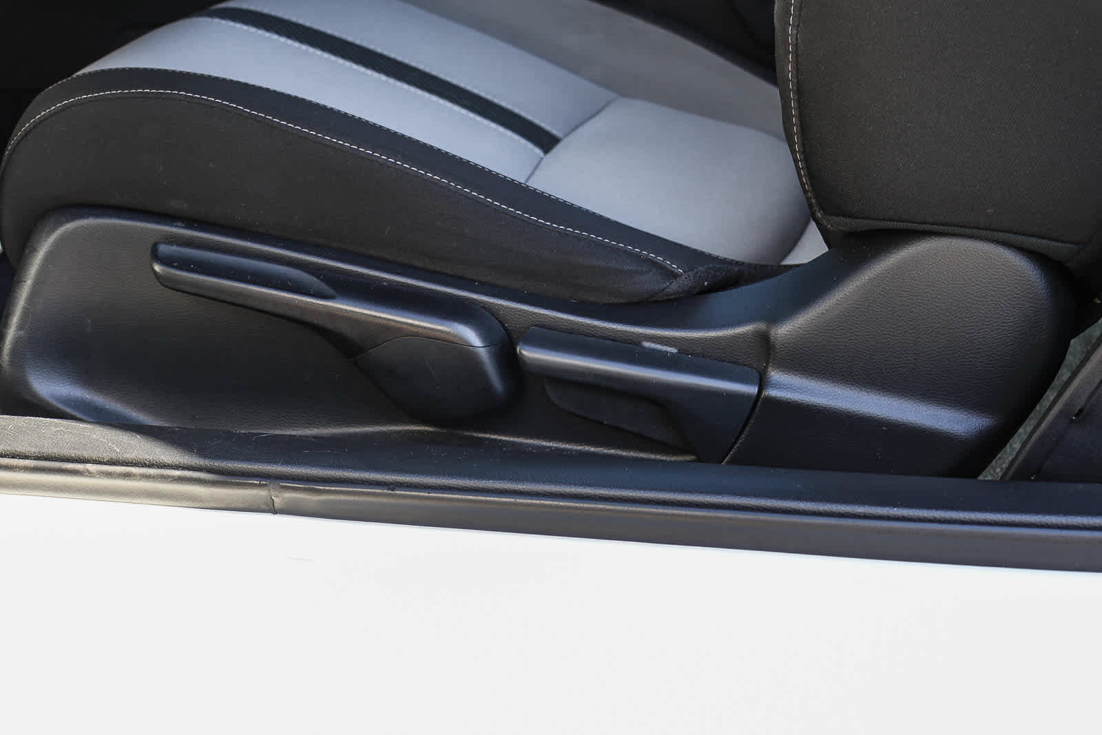 Used 2016 Honda Civic EX-T image 21