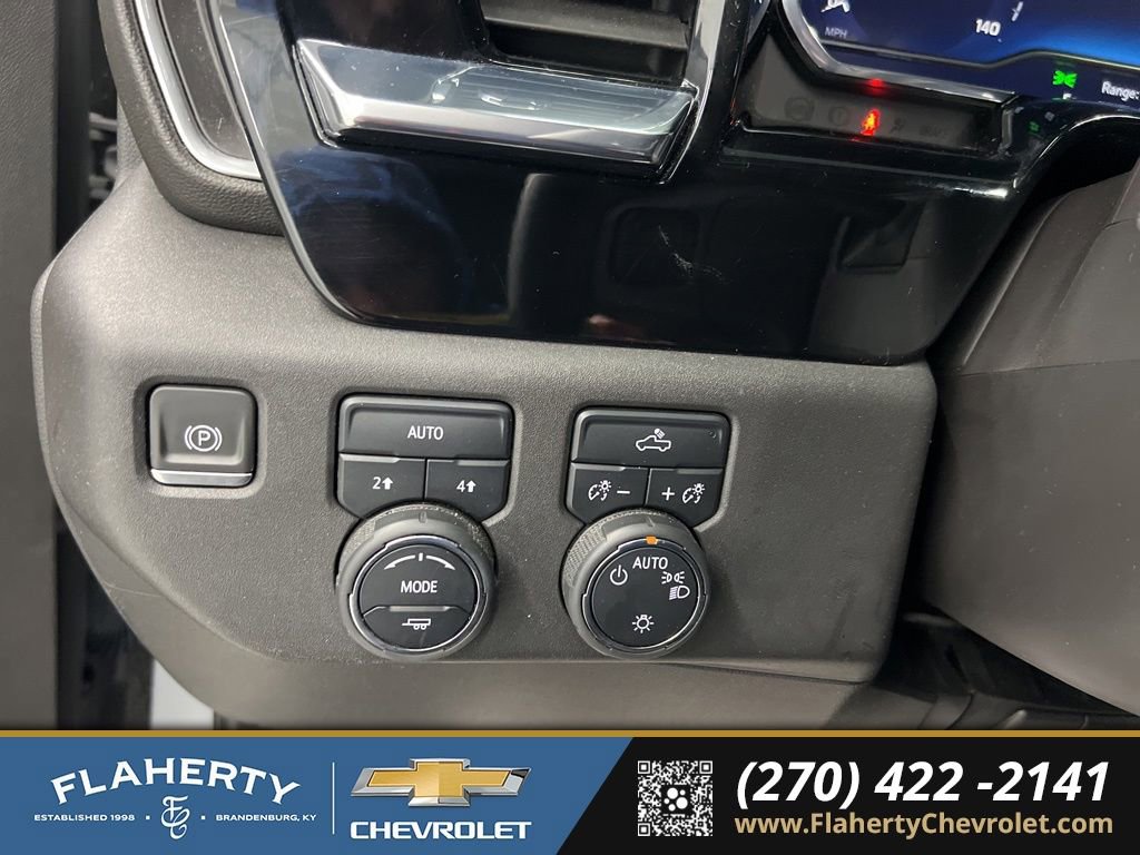 Used 2024 Chevrolet Silverado 1500 LT AWD/4WD image 21