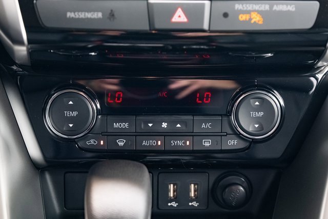 New 2025 Mitsubishi Eclipse Cross SE image 17