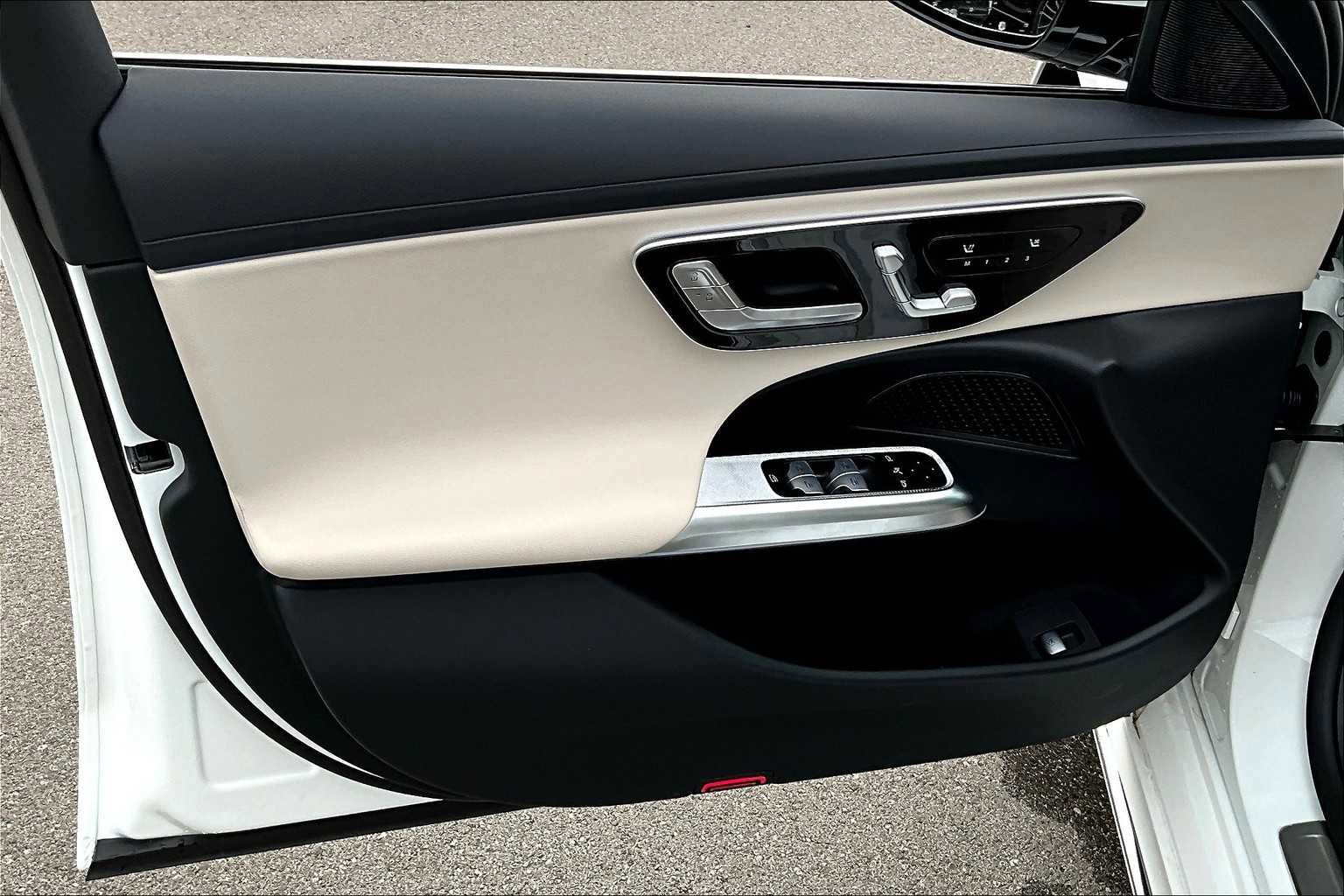 New 2025 Mercedes-Benz E 350 E 350 image 10