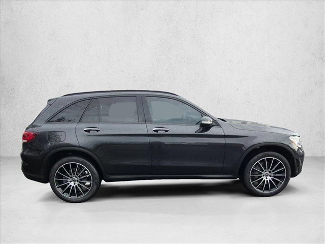 Used 2021 Mercedes-Benz GLC 300 image 4