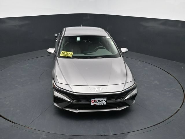 Used 2024 Hyundai Elantra SEL FWD image 50