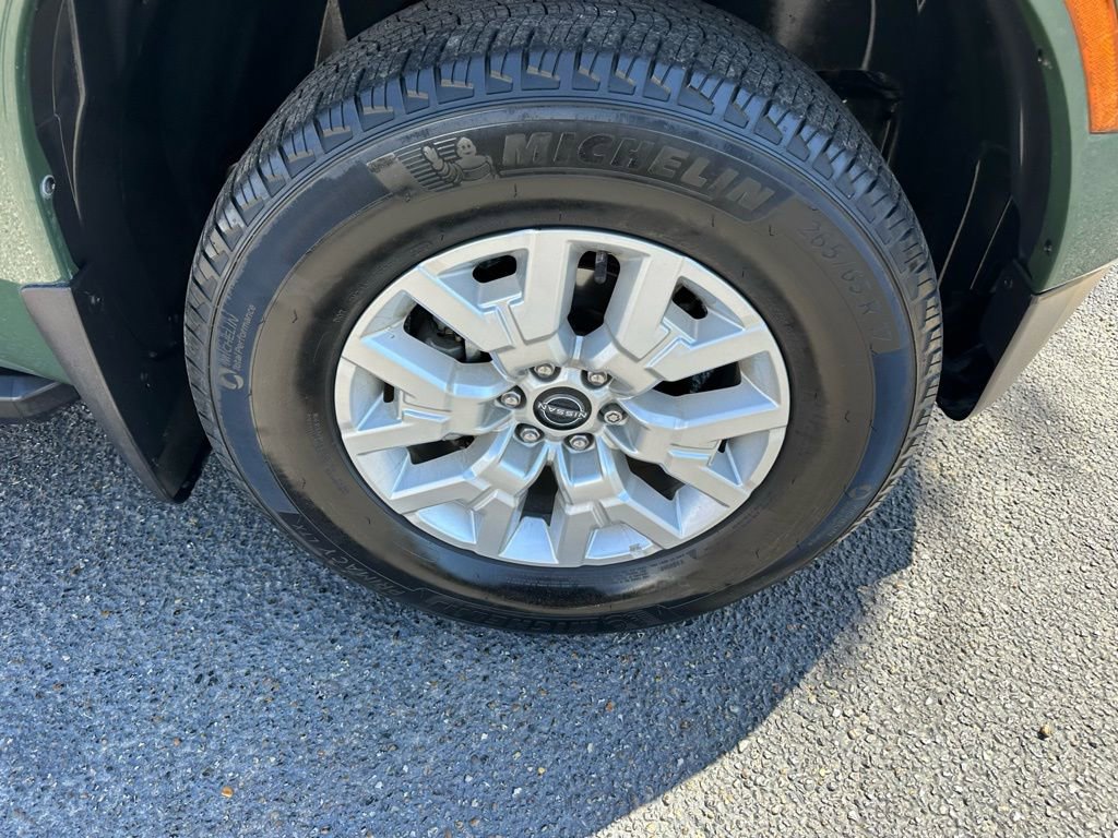 Used 2023 Nissan Frontier SV w/ Technology Package image 26