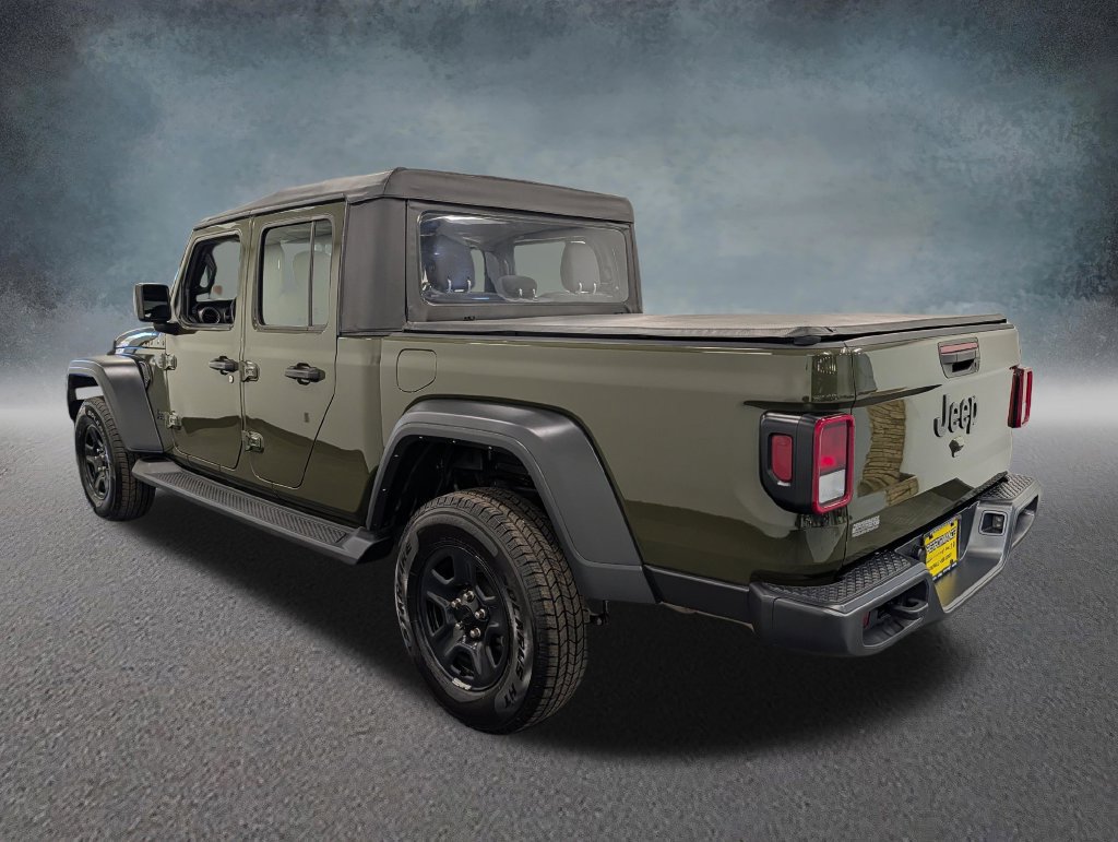 Used 2023 Jeep Gladiator Sport AWD/4WD image 6