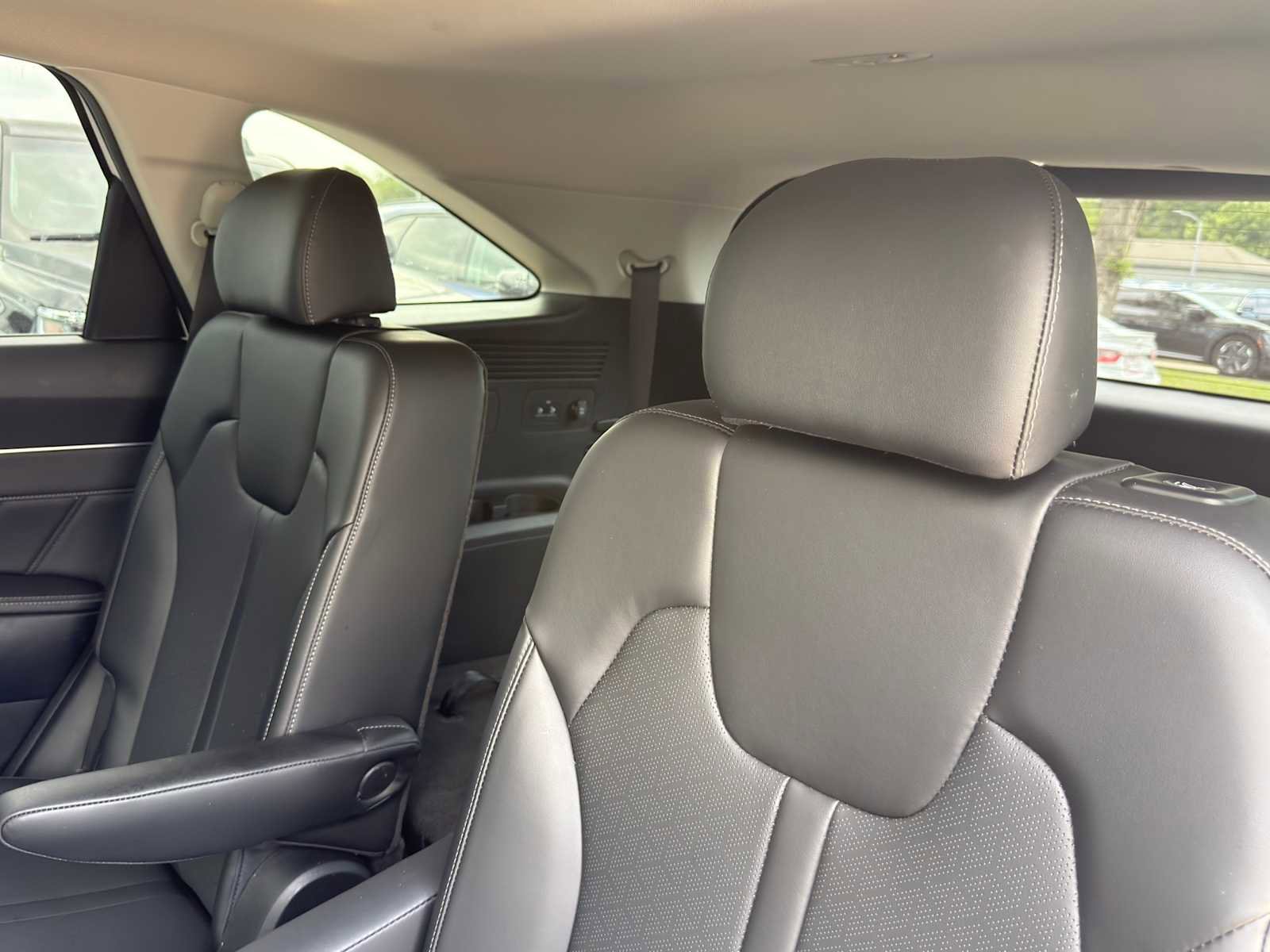 Certified 2023 Kia Sorento SX image 26