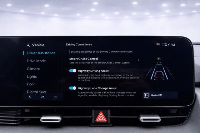 Used 2026 Hyundai Ioniq 5 SEL image 26