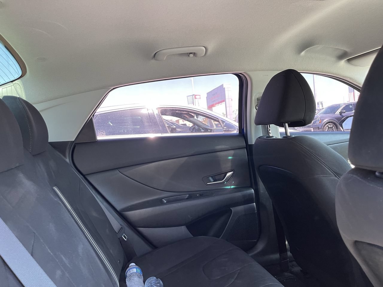 Used 2023 Hyundai Elantra SEL FWD image 8