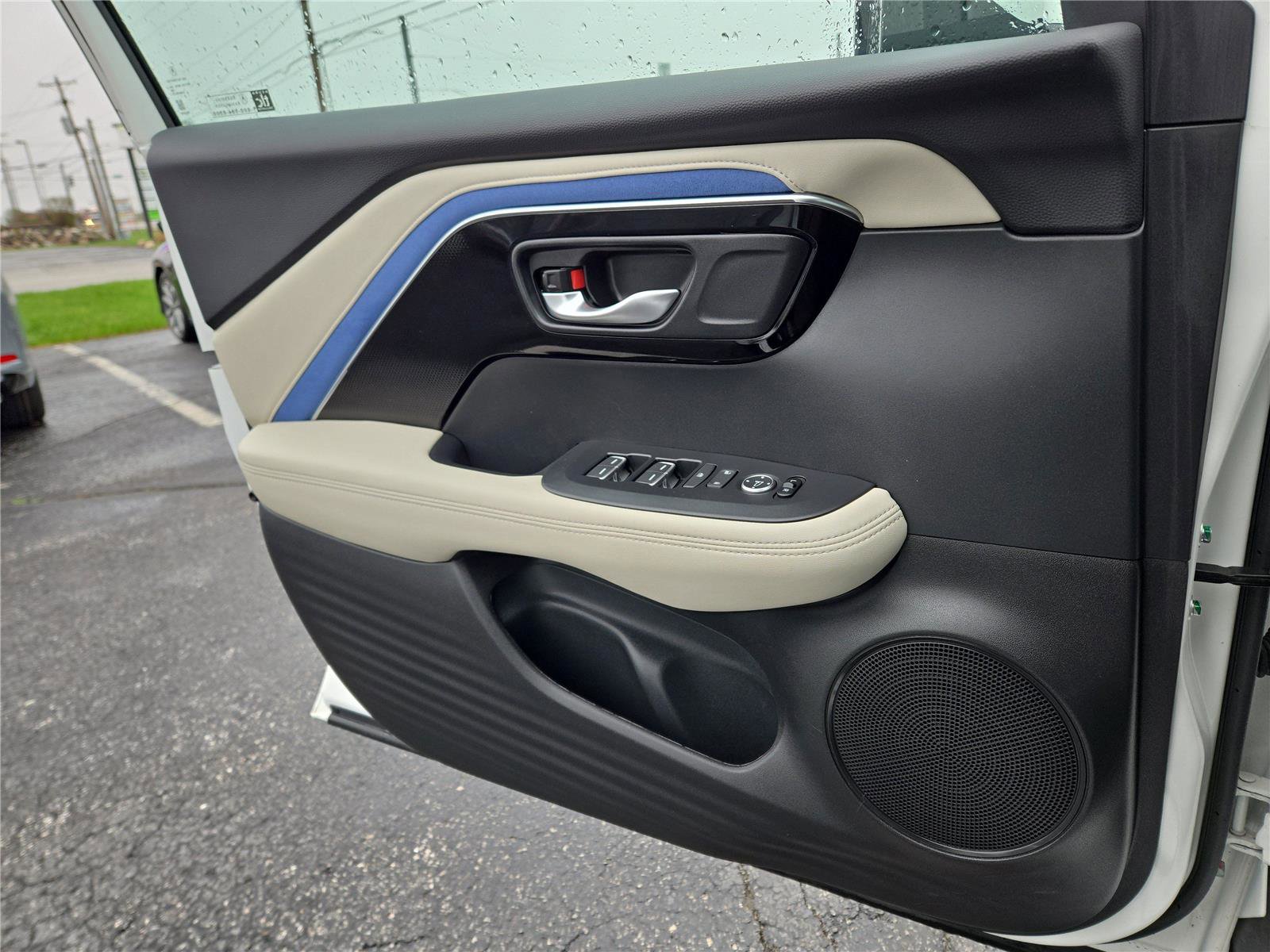 Certified 2025 Acura ADX A-Spec image 18