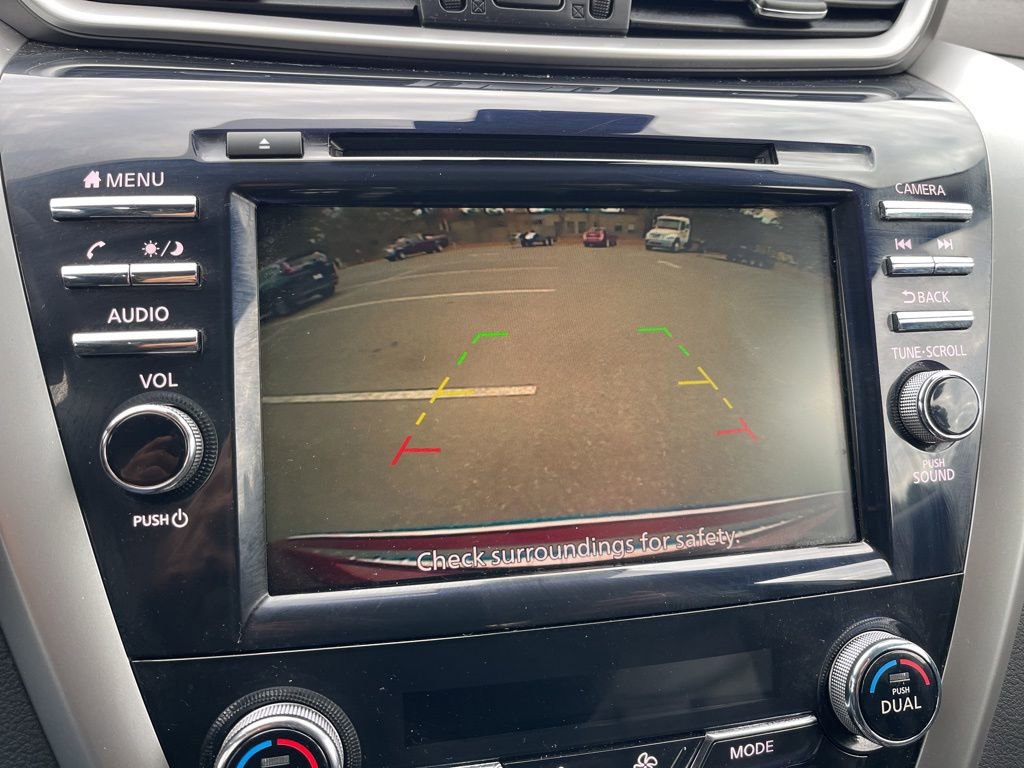 Used 2022 Nissan Murano SV image 11