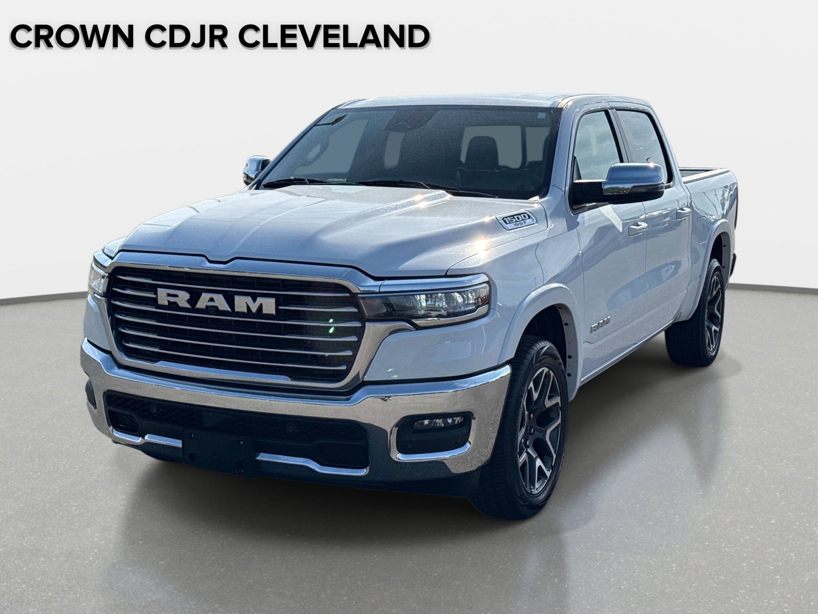 Certified 2025 RAM 1500 Laramie AWD/4WD image 8