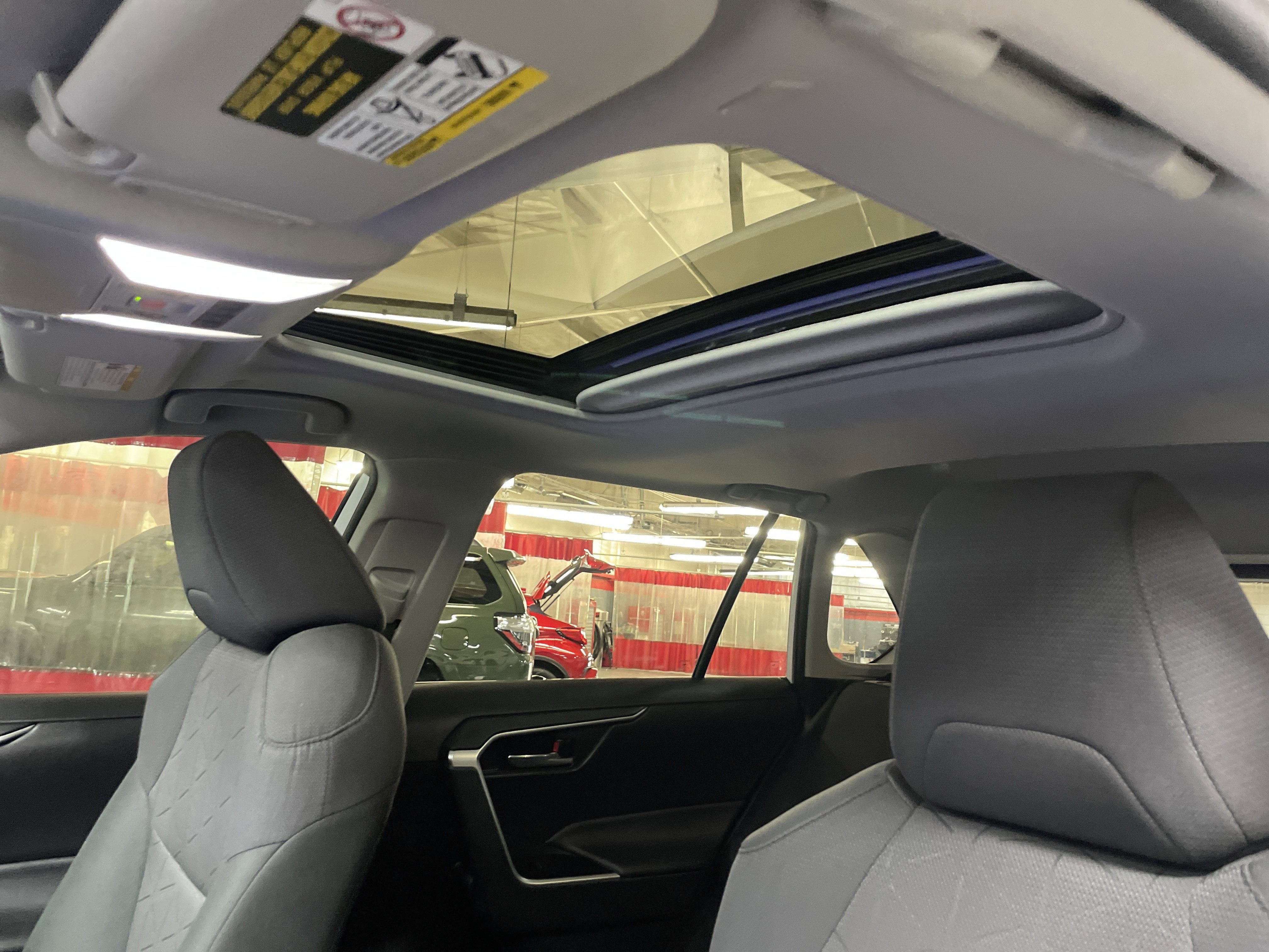 Used 2023 Toyota RAV4 XLE w/ Convenience Package FWD image 28