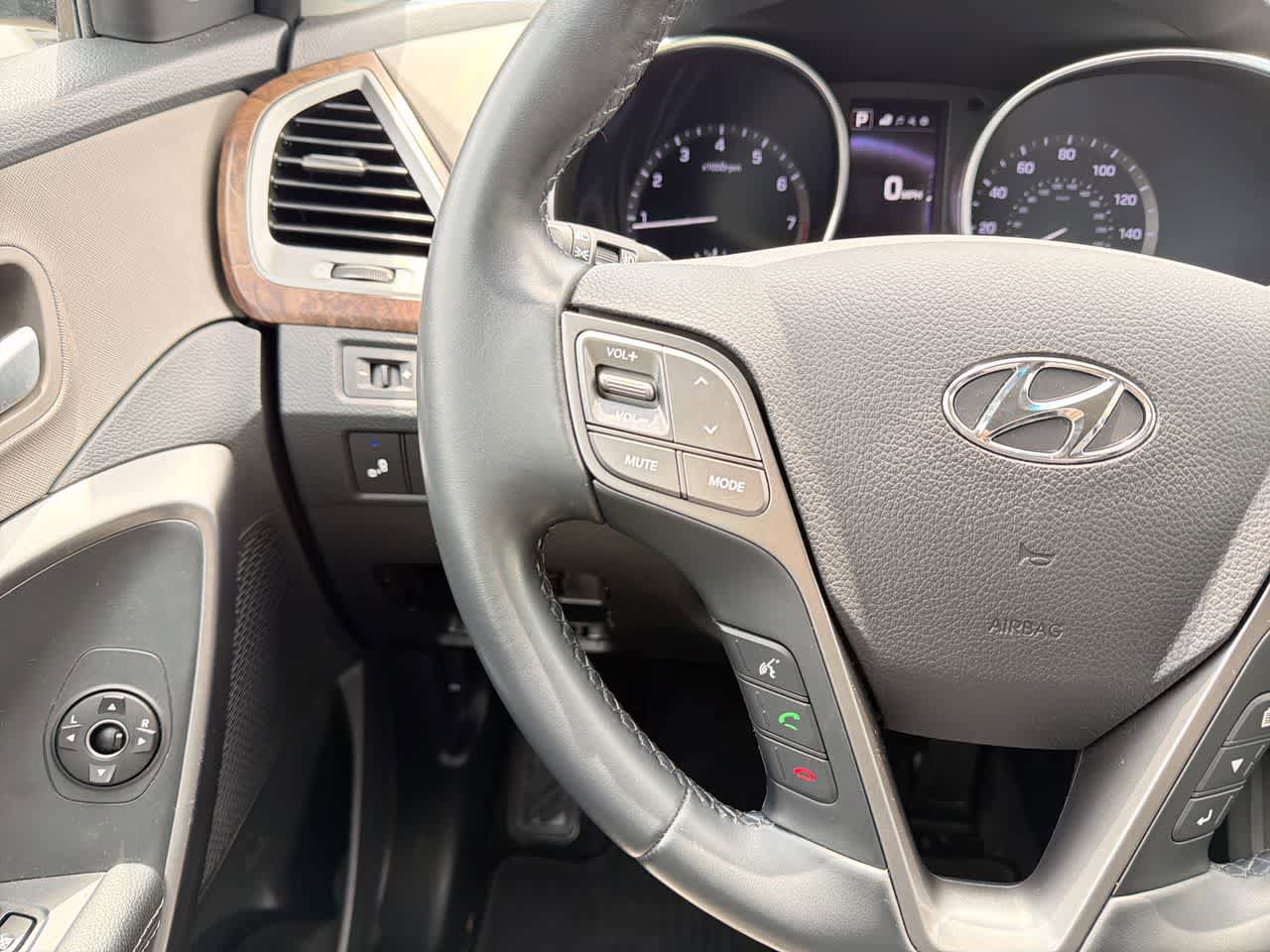 Used 2018 Hyundai Santa Fe Sport FWD image 28