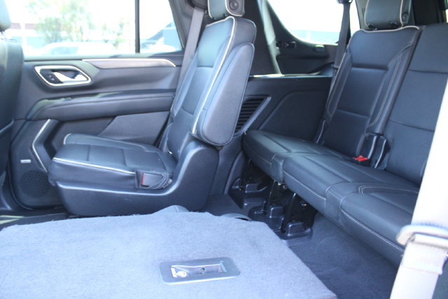 Used 2022 GMC Yukon SLT w/ SLT Premium Package RWD image 43